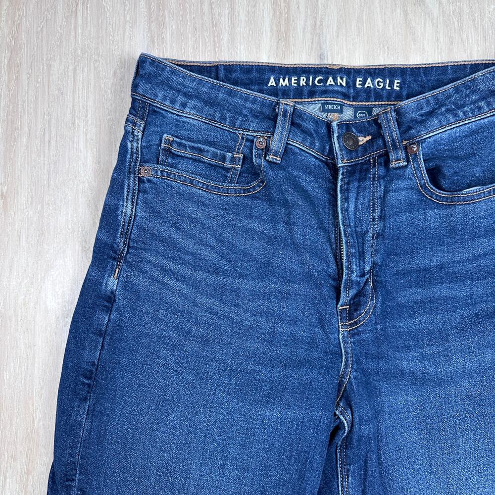 American Eagle Stretch Mom High Waisted Casual Dark Wash Denim Jeans 6 SHORT - Picture 3 of 16